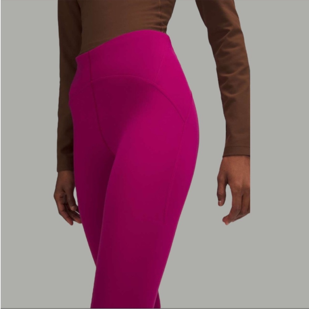 NWT Lululemon InStill HR Tight 25" In Color Magenta Purple Size 8 - Picture 3 of 14